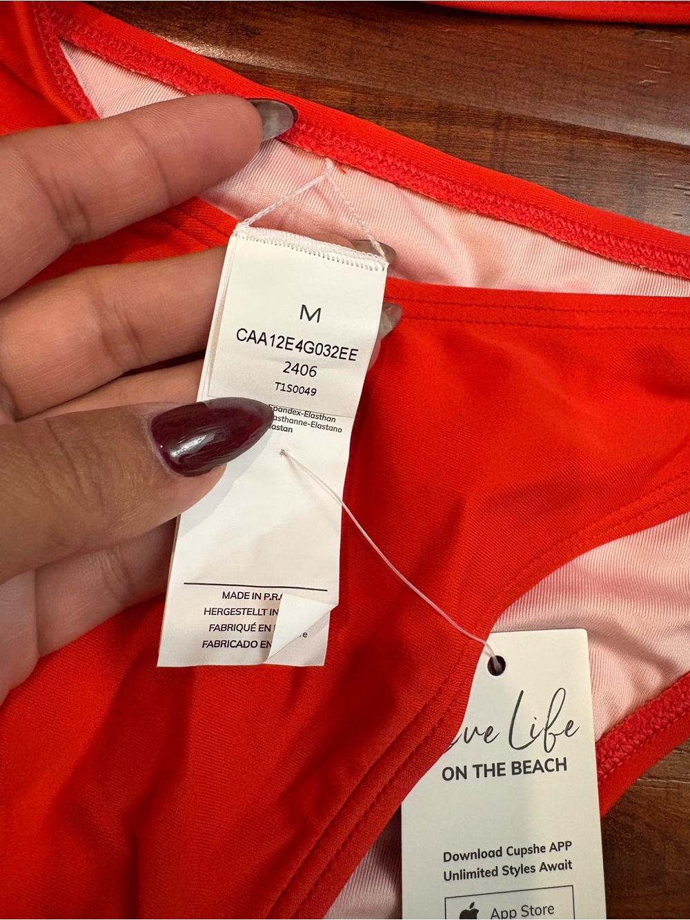 NWT CupShe Red Cutout One-Piece Swimsuit with Ring Detail- size M - Picture 7 of 8